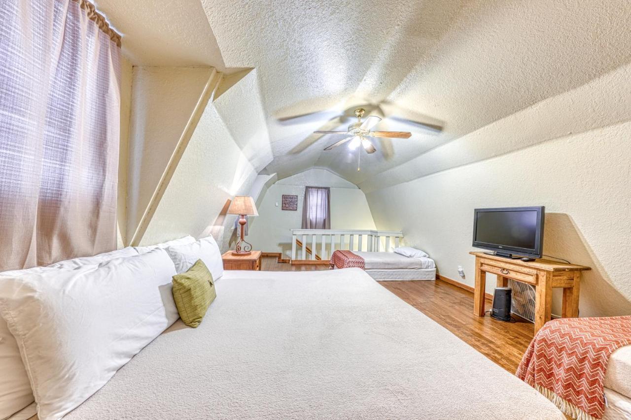 The Olive @ Mendelbaum Winery Guest Cabins Hotel Fredericksburg Exterior foto