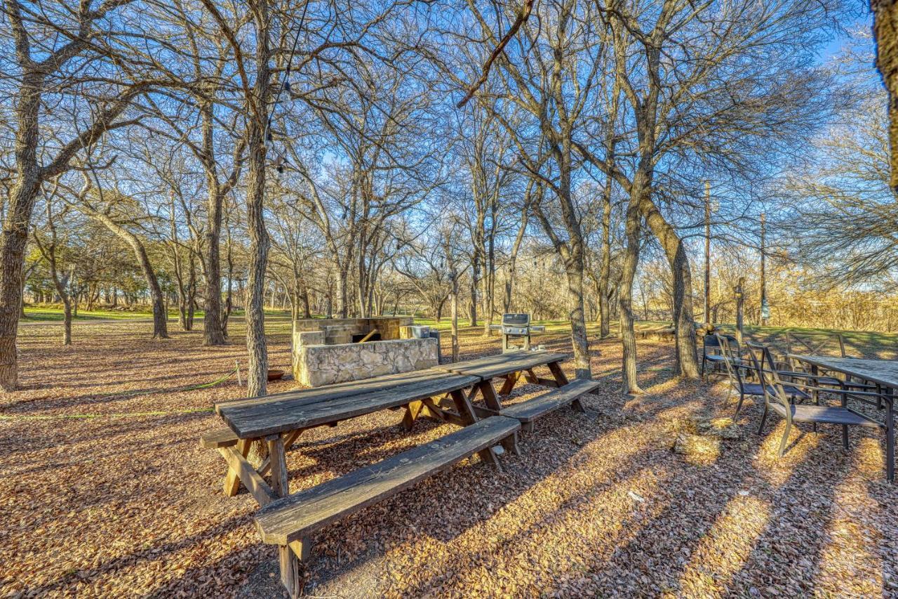 The Olive @ Mendelbaum Winery Guest Cabins Hotel Fredericksburg Exterior foto